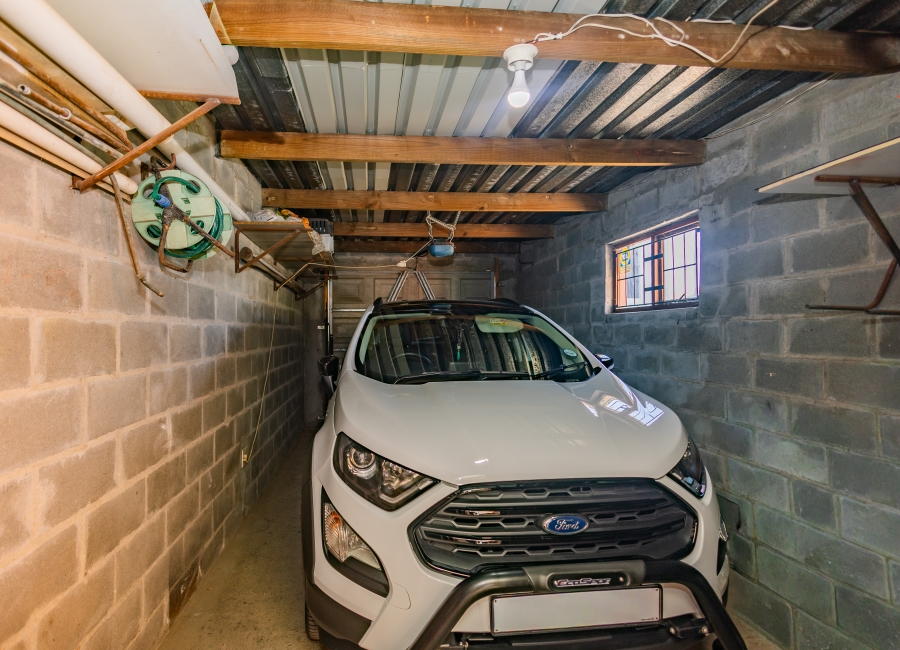 3 Bedroom Property for Sale in Phoenix Western Cape